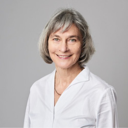 Dr. Claudia Starke